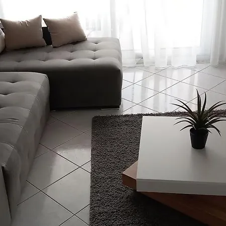 Apartamento Elite Larissa
